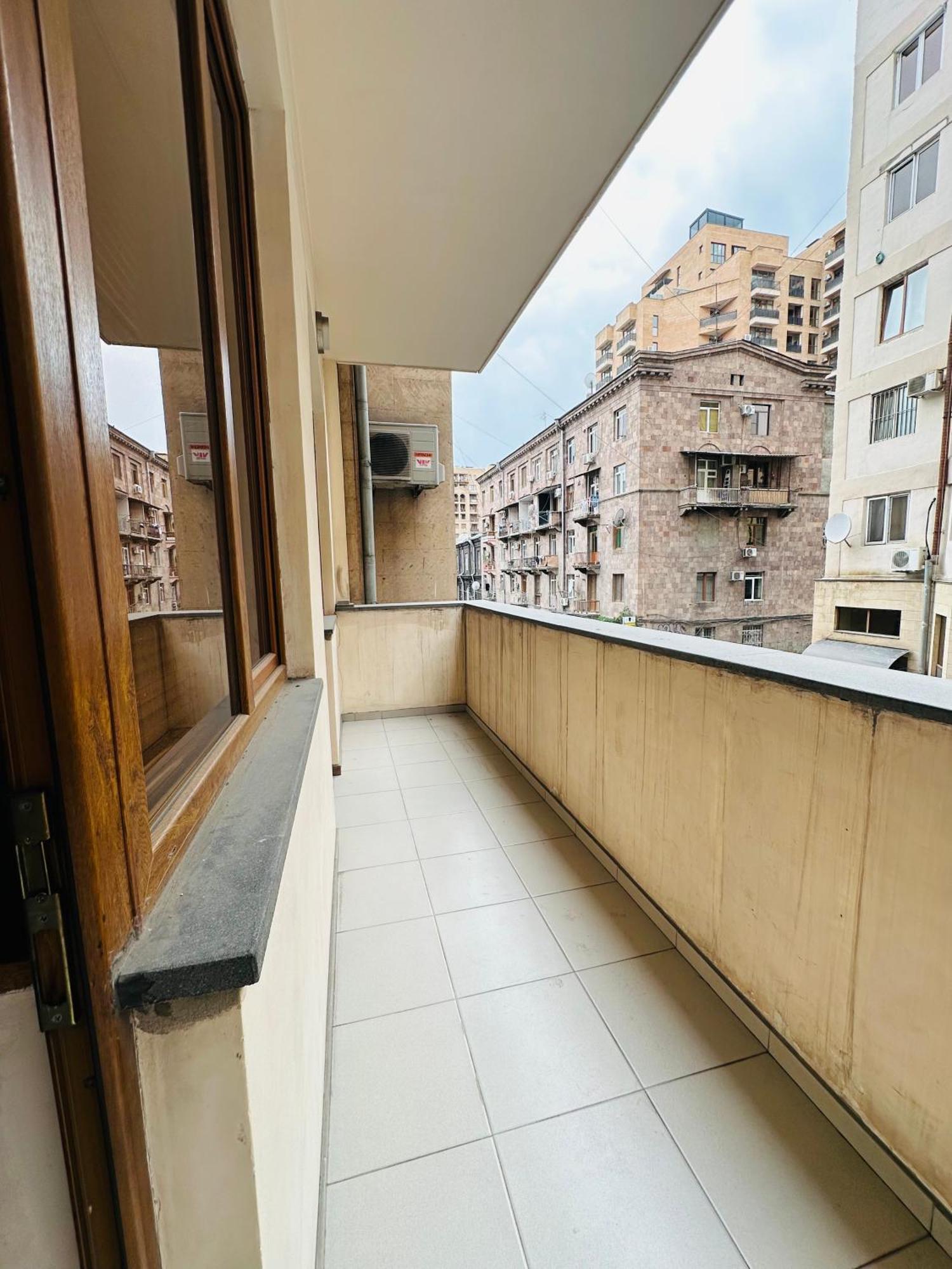 Sakharov Residence, Small Center Jereván Kültér fotó