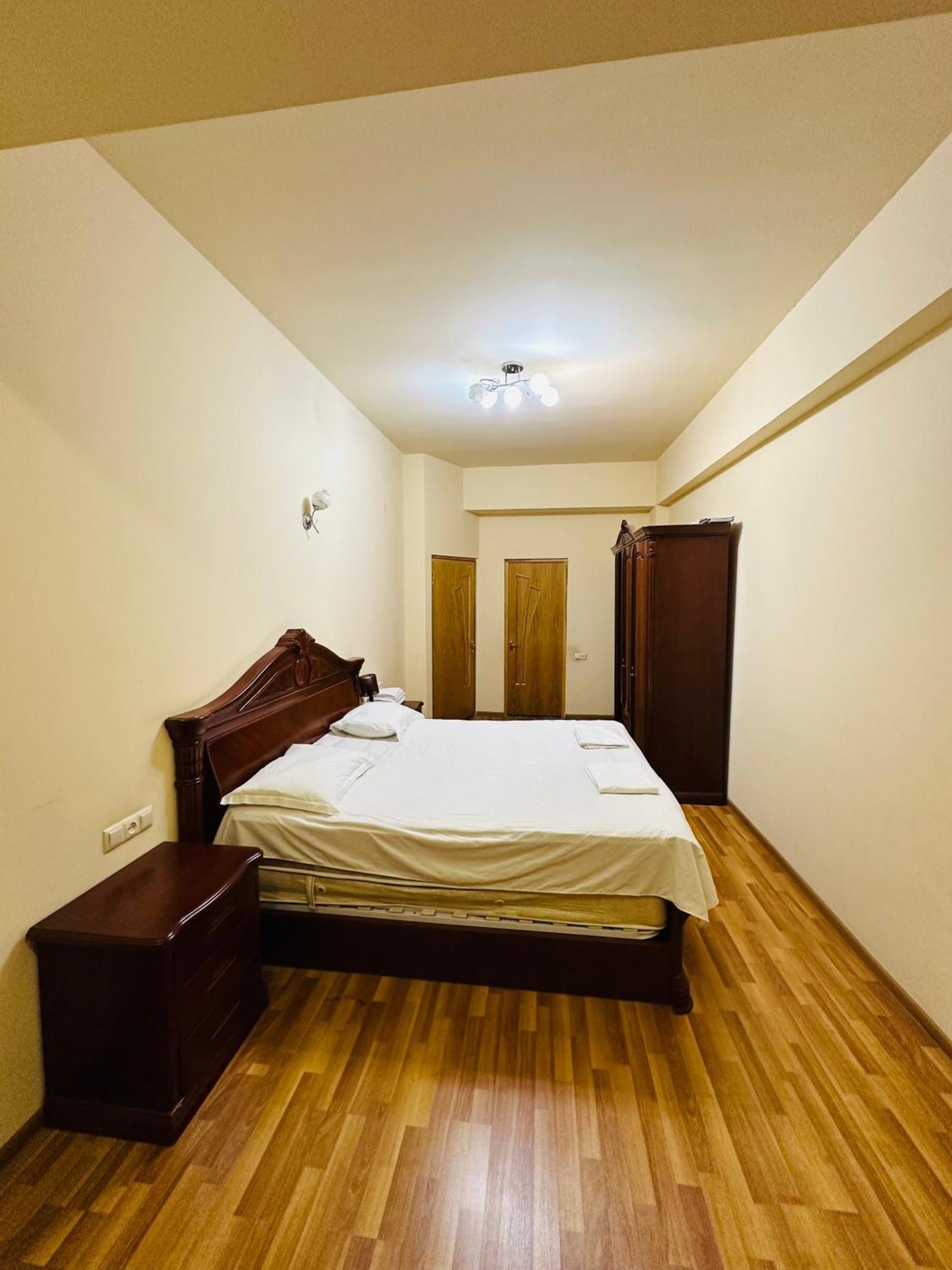 Sakharov Residence, Small Center Jereván Kültér fotó